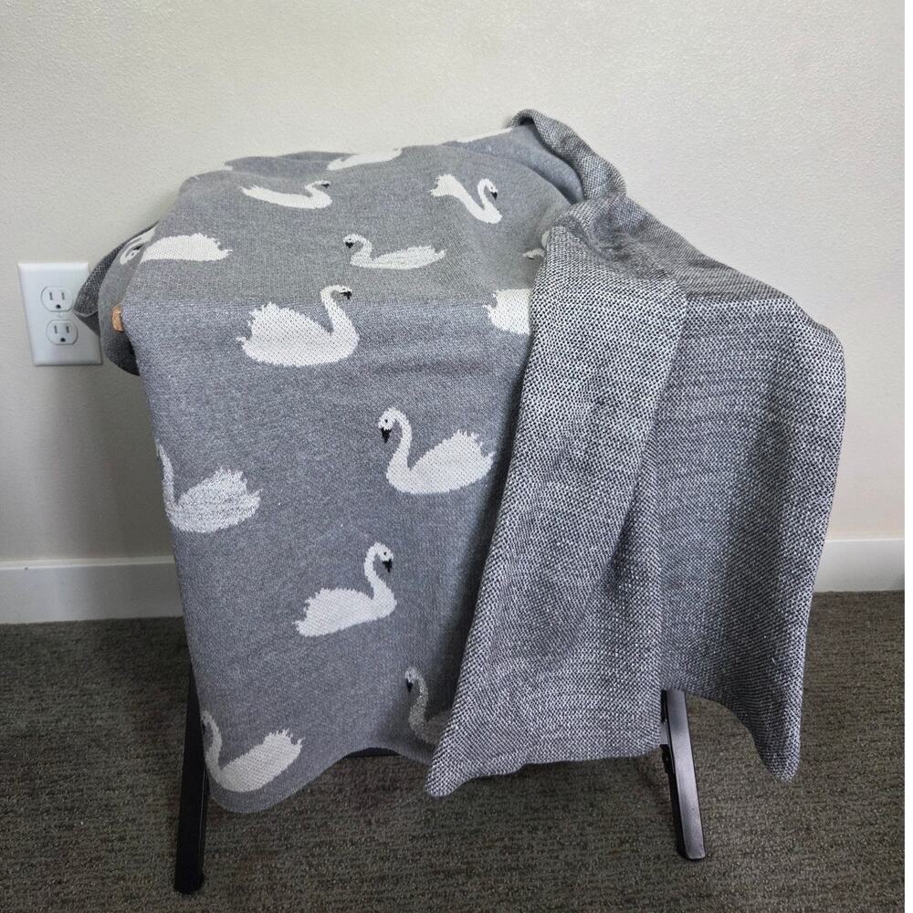 Frolics Kids Collection Swan Gray White & Metallic Silver Baby Blanket